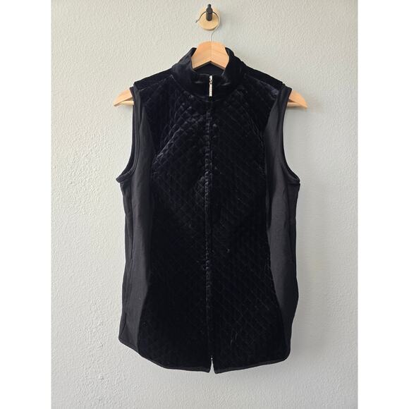 Susan Graver Weekend Women’s S Black Velvet Quilted Vest Zip Up Rhinestone - Picture 2 of 8